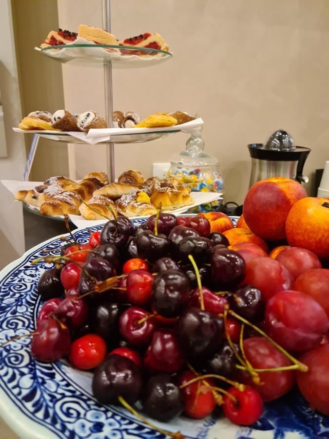 Mama Tita Rooms And Breakfast Palermo Eksteriør billede
